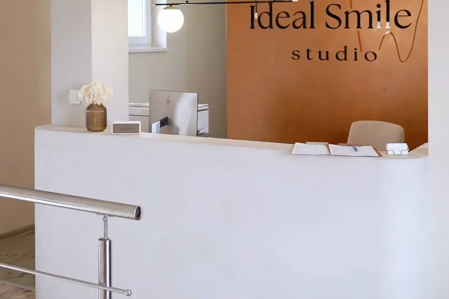 Recepcia IDEAL SMILE Studio